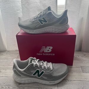 New Balance Arishi  V4 Shoes Mens Size 11 White Green Fresh Foam Running NEW